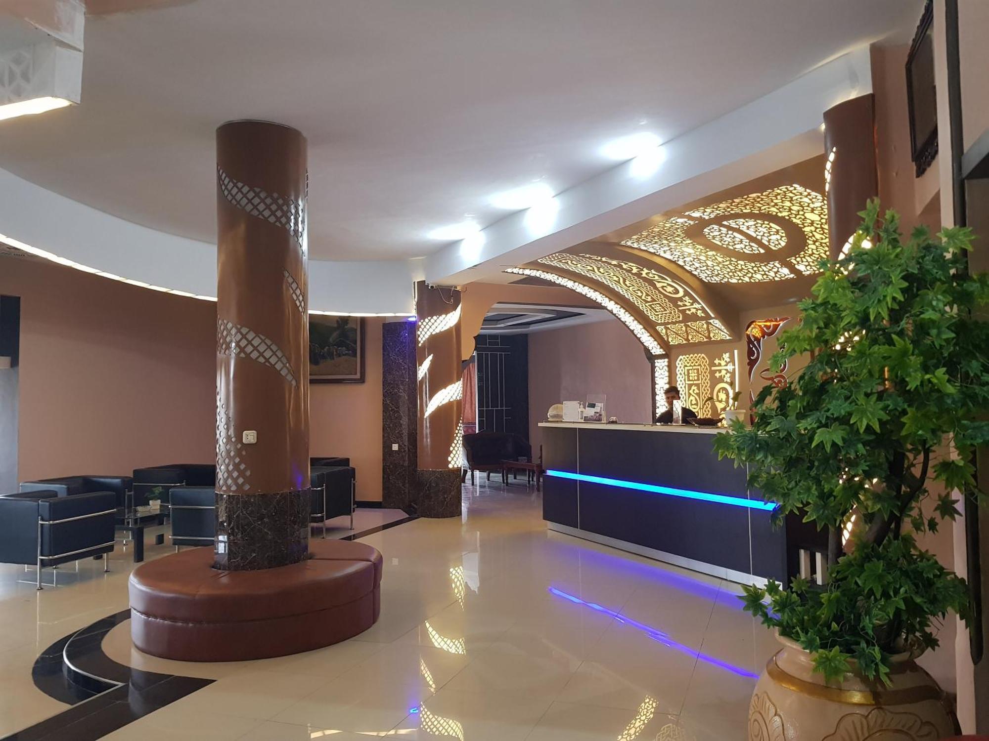 Capital O 93263 Linge Land Hotel Takengon Экстерьер фото