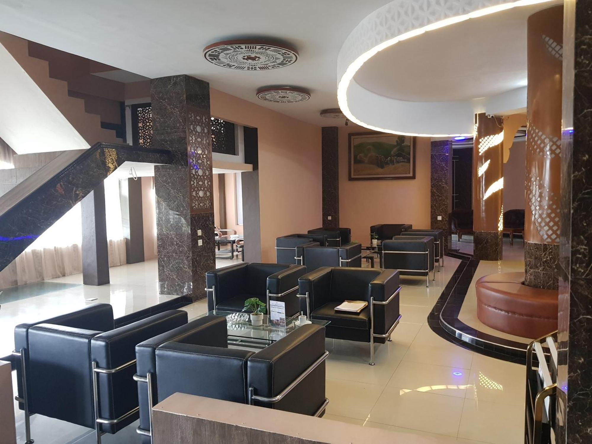 Capital O 93263 Linge Land Hotel Takengon Экстерьер фото